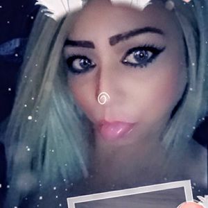 Meet your Posher, Shea